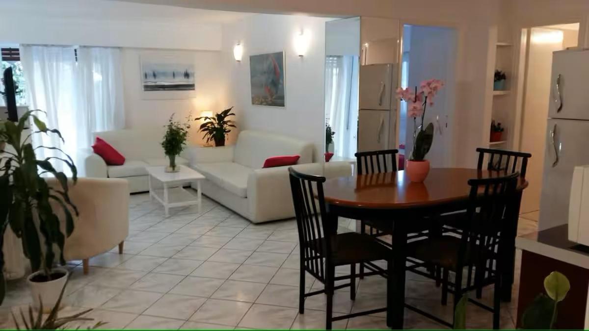 Flor De Mayo,Apt In Alimos Near The Sea Athen Eksteriør billede